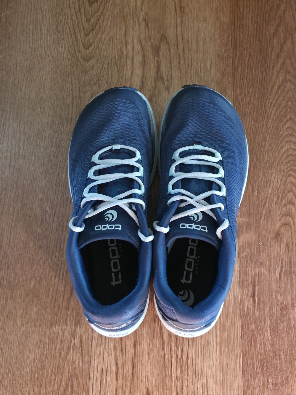 Women's TOPO Sneakers 10.5M